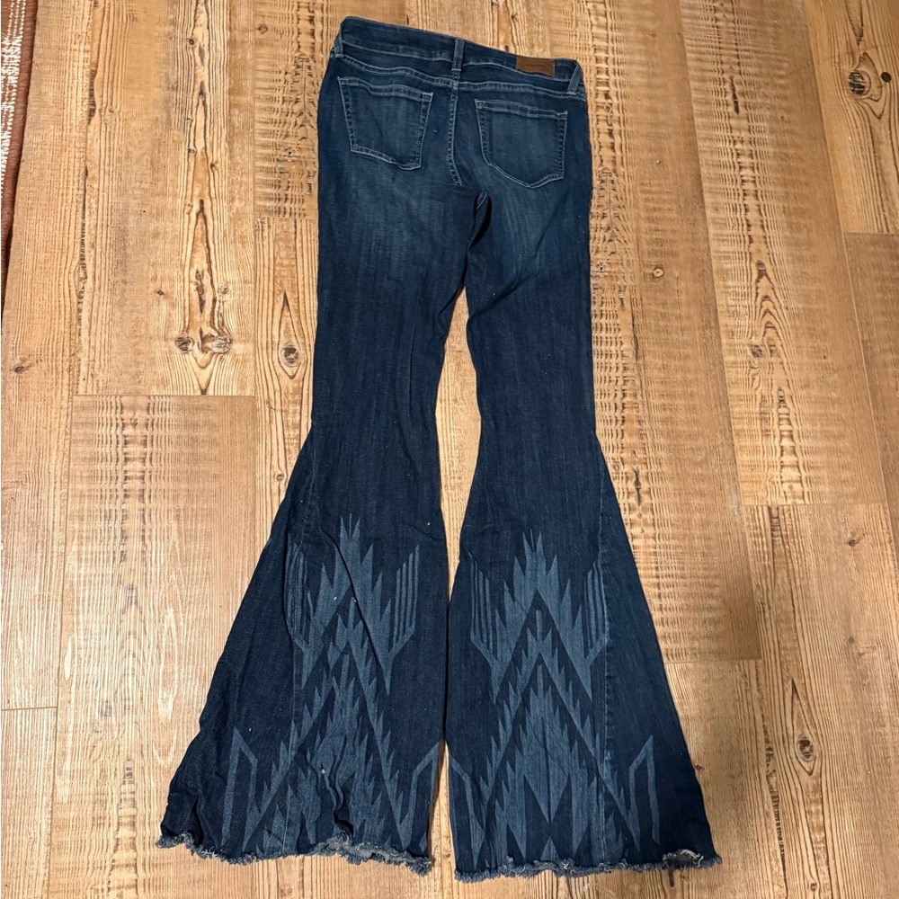 ARIAT Flare 28XL - Picture 2 of 3
